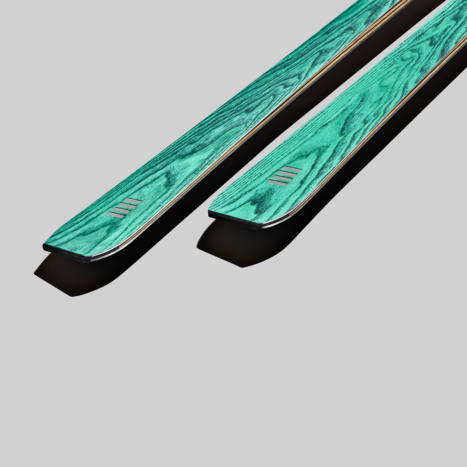 alpine race carve skis in green wood | art65evo | OperaSkis