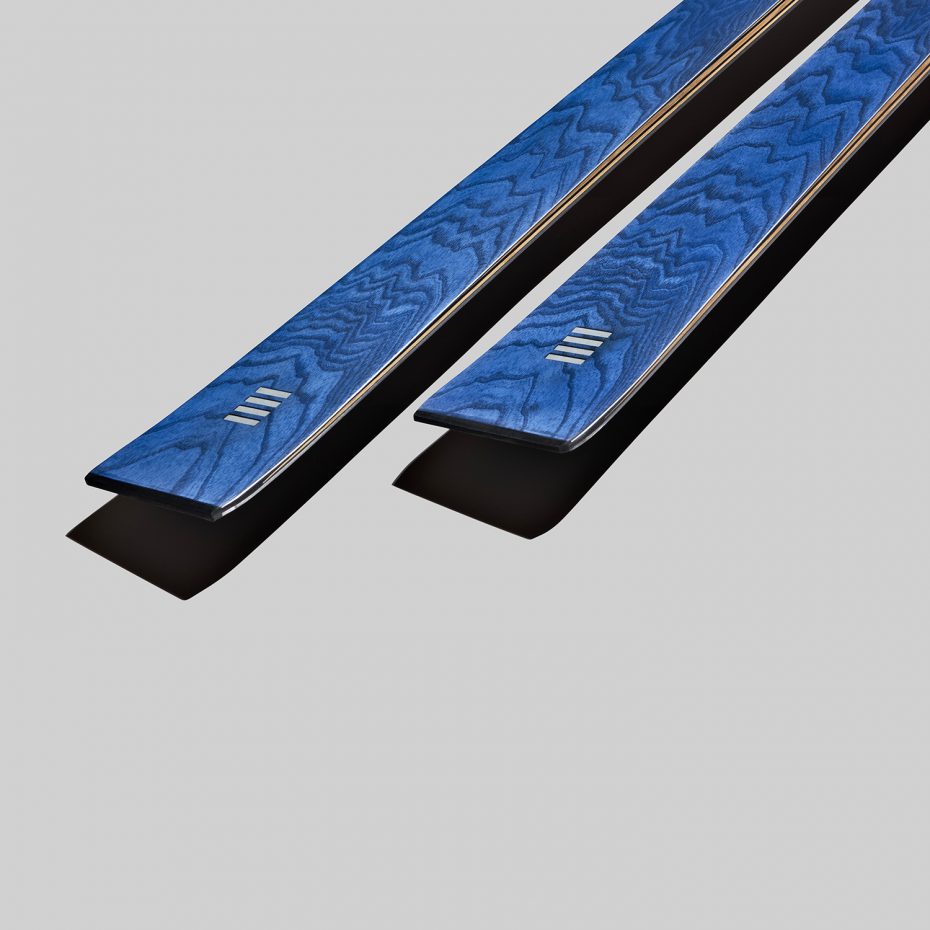 All-round skis in blue wood | art 77 | Operaskis